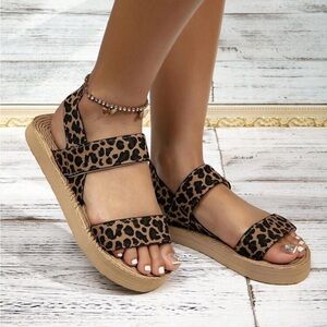 Cheetah Print Sandals NEW 🏷️